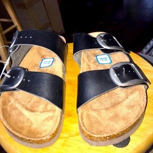 NWT Time & Tru Wide Width Size 6.5 Sandals
